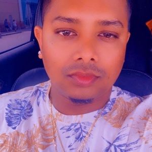 Meet your Posher, Stephen